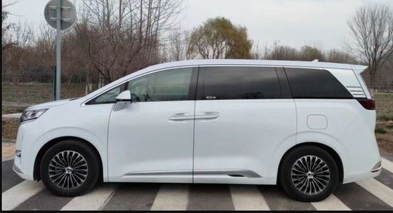 Denza D9 MPV EV Samochód 571nm Akumulator litowo-żelazny 4WD Elektryczny SUV 180 km/h
