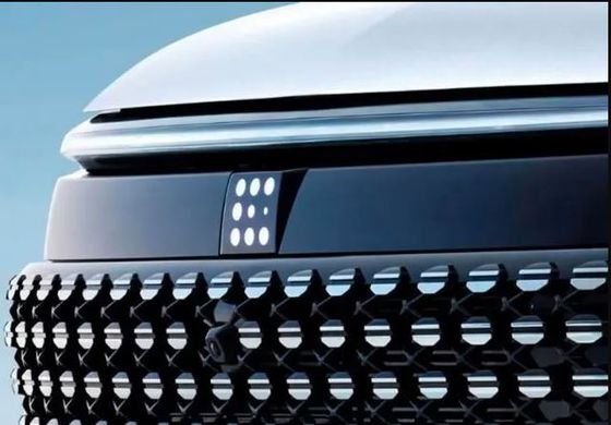 Elektryczny SUV Dongfeng średniej wielkości