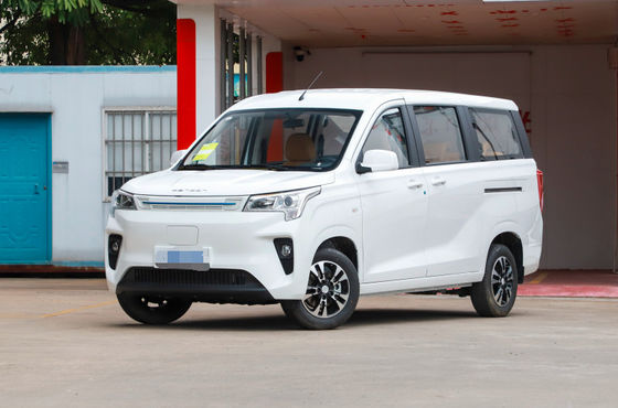 Lewy układ kierowniczy Elektryczny samochód MPV Wielofunkcyjne elektryczne pojazdy rodzinne Fengon E380