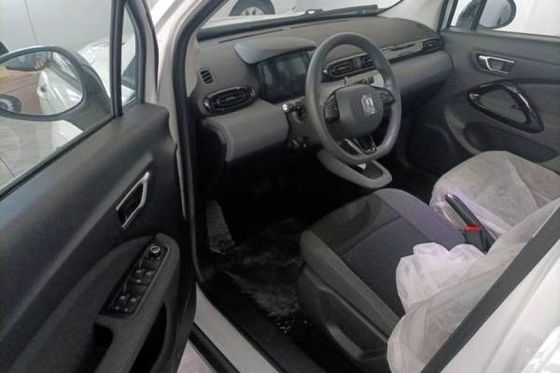 100 km / h Małe elektryczne samochody SUV Leapmotor T03 CLTC 403 km EV Pojazdy SUV