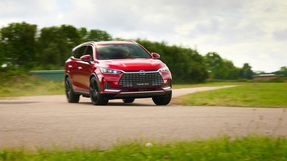 635 km samochodów elektrycznych o wysokich osiągach