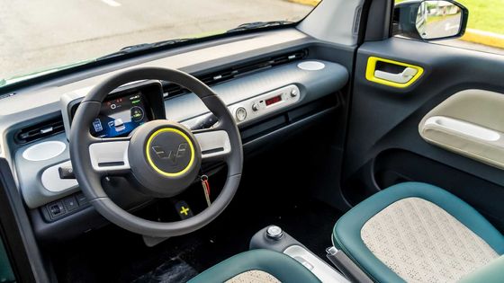 Wuling Game Boy Małe 3-drzwiowe samochody 120 km 2-pudełko 4-osobowy samochód elektryczny