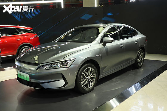 400 km średnich samochodów elektrycznych