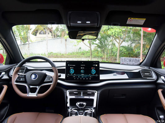 400 km średnich samochodów elektrycznych