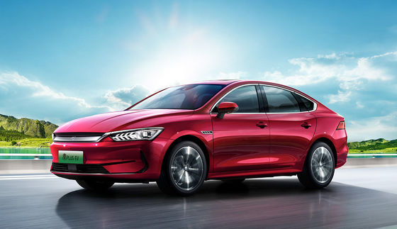 400 km średnich samochodów elektrycznych