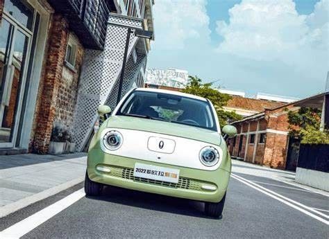 351KM Electric Mini EV Cars Euler Black Cat Nowe pojazdy energetyczne 102 km/h Dla pani