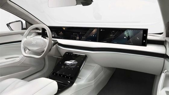 ZHIJI L7 Wysokowydajne samochody elektryczne 615 km Pojazdy elektryczne nowej energii