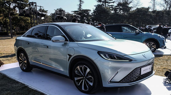 ARCFOX S Małe elektryczne samochody typu SUV Zasięg 500 km Samochód z kierownicą po lewej stronie FWD