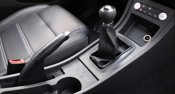 Trójskładnikowa bateria litowa BYD E3 Samochód elektryczny 130 km/h Zasięg 401 km FWD Samochód elektryczny