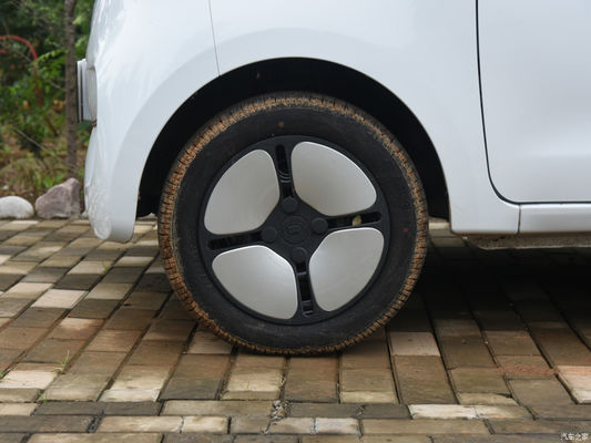 XIAOHU FEV Mini EV Samochody 100 km/h Nowe pojazdy energetyczne dla dorosłych