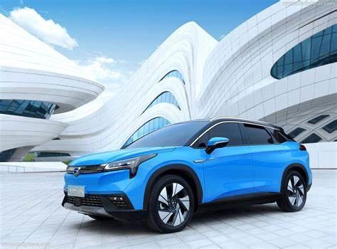 110 km / H GAC AION Samochód elektryczny 5 drzwi 5-osobowy samochód Sedan Akumulator litowo-jonowy