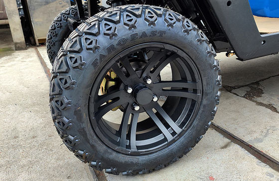 6-osobowy wózek golfowy Mini Off Road Club Car 480 kg Maksymalna prędkość 50 km / h Napęd na 4 koła