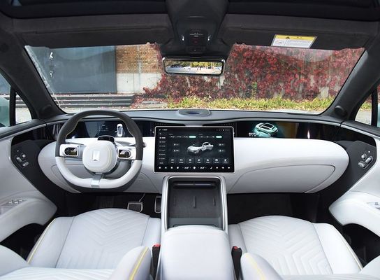 4 drzwi 5 miejsc Duże samochody elektryczne Avita 11 555 km Zasięg 200 km/h Maksymalna prędkość