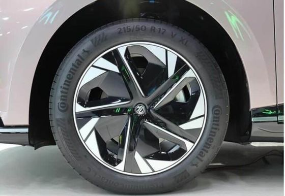 MG MULAN Średnie samochody elektryczne 425 km Deluxe New Electric Automotive