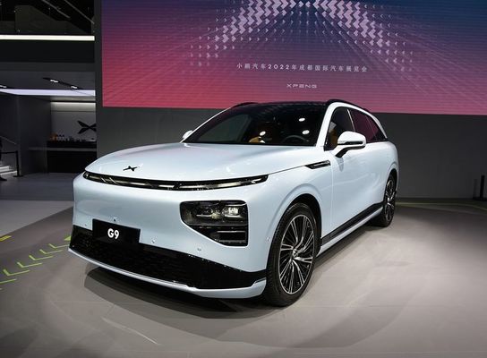 Xpeng G9 Luksusowy duży elektryczny SUV 5-osobowy 702 km Zasięg 200 km / h Maksymalna prędkość