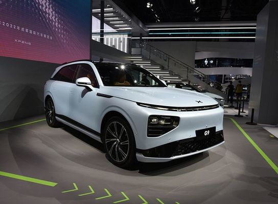Xpeng G9 Luksusowy duży elektryczny SUV 5-osobowy 702 km Zasięg 200 km / h Maksymalna prędkość