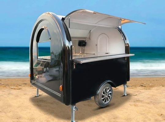 Wyposażony w maszyny do jedzenia