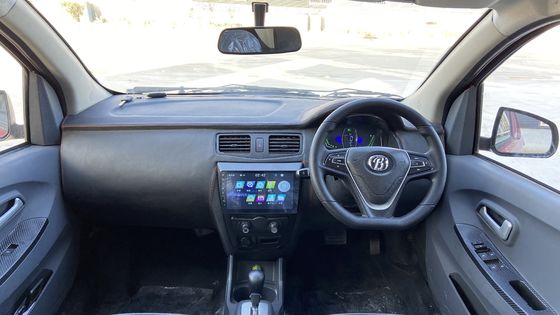 5-osobowy 4-drzwiowy samochód elektryczny RHD 2023 Nowy samochód energetyczny Blaval