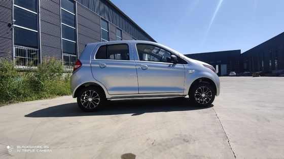 5-osobowy 4-drzwiowy samochód elektryczny RHD 2023 Nowy samochód energetyczny Blaval