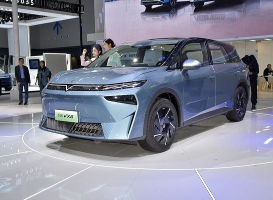 Dongfeng VenuciaS Nowy EV: VX6 5-drzwiowy/Siedzeń Rodzinny Pure Electric SUV CLTC520km 165km/H
