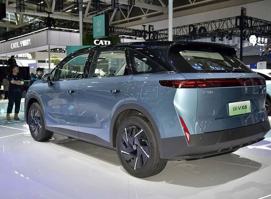 Venucia VX6 All Electric SUV z samodzielnie opracowaną baterią lubanową