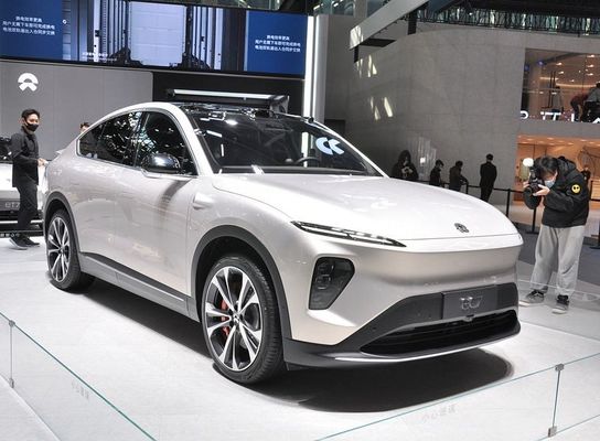 SUV At NIO EC7 75kWh Samochód elektryczny z silnikiem o mocy 480 kW