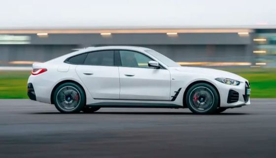 Najnowsze i z napędem na wszystkie koła BMW i4 z podwójnym silnikiem elektrycznym power&hatchback available trunk