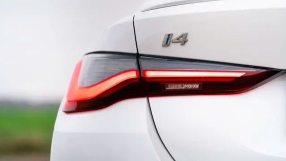 Najnowsze i z napędem na wszystkie koła BMW i4 z podwójnym silnikiem elektrycznym power&hatchback available trunk