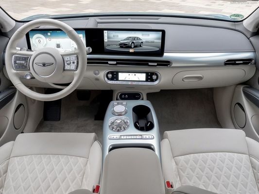 Genesis GV60 Upmarket All Electric Family Car Z akumulatorem 76,4kwh 350Nm Of Torque Model Boost & Drift