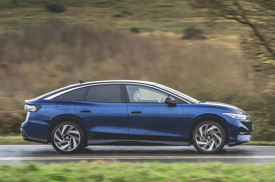 Volkswagen ID 7 Nowy pojazd z 155 max prędkość 204 PS KM