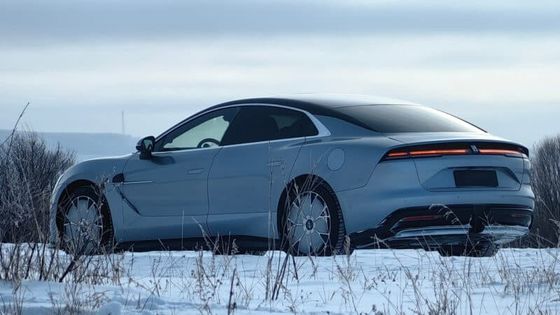 Sprzedaż 2024 Nowy samochód elektryczny BYD Yangwang U7 Sedan Opór wiatrowy Cd 0,195 240 kW Moc silnika