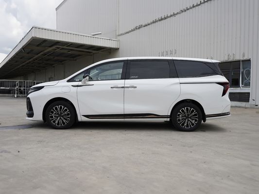2024 Dongfeng Forthing U-Tour V9 MPV Nowoenergetyczne pojazdy