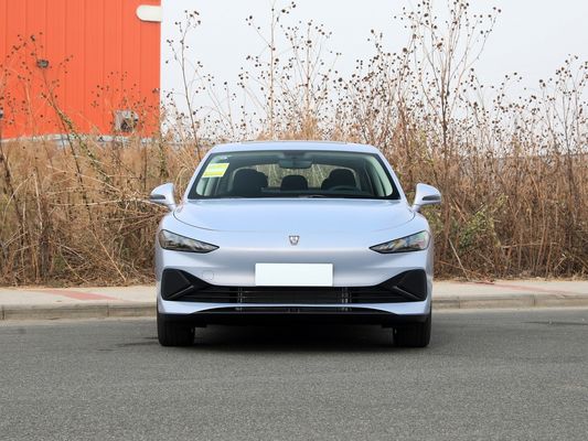 Roewe D7 DMH 125 Beyond Edition Średnia wielkość Plug In Hybrid Electric Car Sedan EV