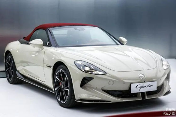 100 sztuk specjalnej wersji Cyberster Red Top Edition z dwoma silnikami.