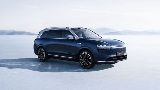 AITO M9- luksusowy i technologicznie wyposażony elektryczny SUV z wnętrzem inspirowanym smartfonem, opcjami podwójnej silniki