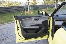 Najnowsze samochody Pure EV Dongfeng Nammi 01 Hatchback EV i imponujący zasięg i bateria stała