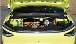 Najnowsze samochody Pure EV Dongfeng Nammi 01 Hatchback EV i imponujący zasięg i bateria stała