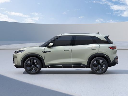 2024 Samochód elektryczny BYD Yuan UP SUV elektryczny z zasięgiem 401 km