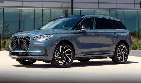 024 Lincoln Corsair Plug-In Hybrid Green Ev SUV 5 pasażerów Lincoln Corsair obejmuje Cię inteligentnymi funkcjami