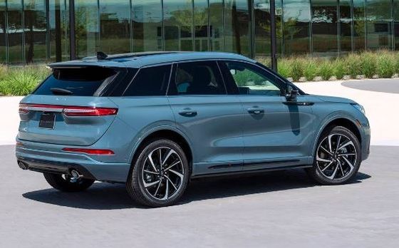 024 Lincoln Corsair Plug-In Hybrid Green Ev SUV 5 pasażerów Lincoln Corsair obejmuje Cię inteligentnymi funkcjami