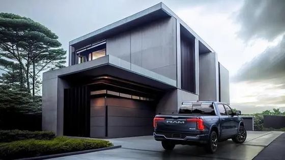 Całkowicie elektryczny Ram 1500 REV z wyjątkowymi parametrami w holowaniu, zasięg 350 mil przy baterii 168kwh