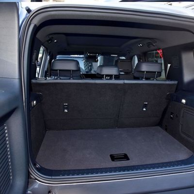 Nowy elektryczny z napędem na cztery koła PHEV Byd Formula Leopard 5 z maksymalną mocą wyjściową 505 kW i maksymalnym momentem obrotowym 760 N · m.