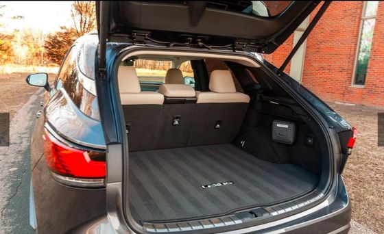 Luksusowy crossover SUV 2024 Lexus RX 450h+ PHEV z zasięgiem elektrycznym 37 mil