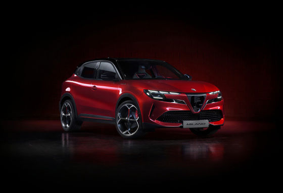 Najbardziej sportowy kompaktowy samochód Alfa Romeo Pierwszy EV Milano Z dwoma opcjami układu napędowego 156h & 240h WLTC 240 mil