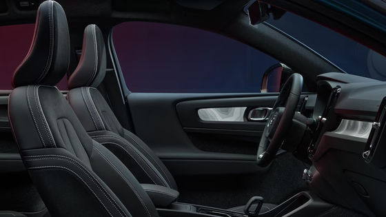 Nowy EV 5 drzwi / 5 miejsc SUV CROSSOVER Volvo C40 0,5h Czas ładowania W 670km Długi zasięg I 4,7s 0-100km / h przyspieszenie