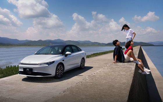 2024 Xpeng P5 Elektryczny Pojazd EV Elektryczny Samochód Długie zasięg 480 km 155 kW Moc 170 km/h