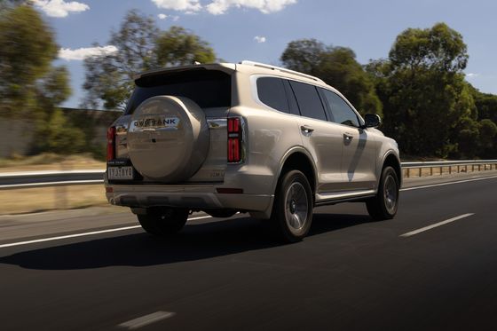 Nowy samochód energetyczny 2023 TANK 500 PHEV AWD Pociąg napędowy 180km/h prędkość maksymalna z 6,9sec 0-100 przyspieszenie