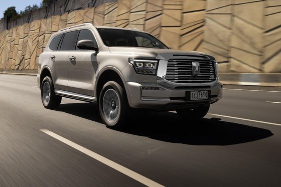 Nowy samochód energetyczny 2023 TANK 500 PHEV AWD Pociąg napędowy 180km/h prędkość maksymalna z 6,9sec 0-100 przyspieszenie