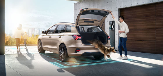 NEDC501Km zasięg jazdy Roewe Ei5 MPV Elektryczne pojazdy prędkość maksymalna 185km/h 8,3sec 0-100km/h przyspieszenie