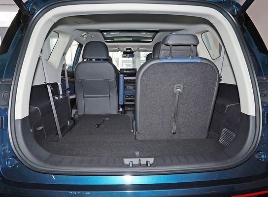 Livan Geely Ruilan 9 EV Samochód 470km Działalność Samochody Pure Ev Pojazdy z nową energią